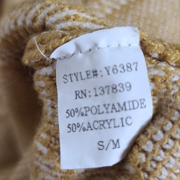 Dreamers Textured Star Crewneck Sweater S/M - Picture 6 of 7